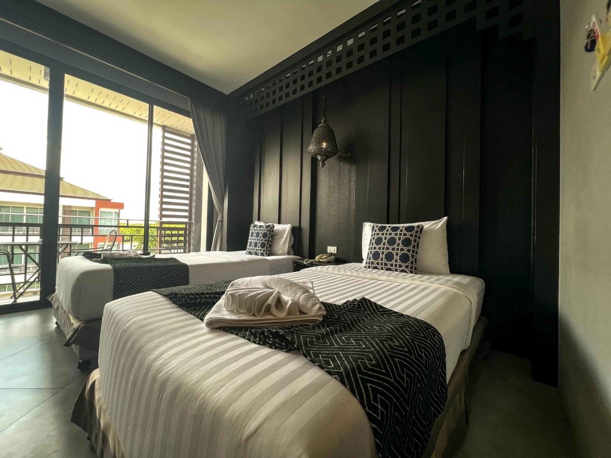 Srisawara Casa Hotel Krabi town Esterno foto