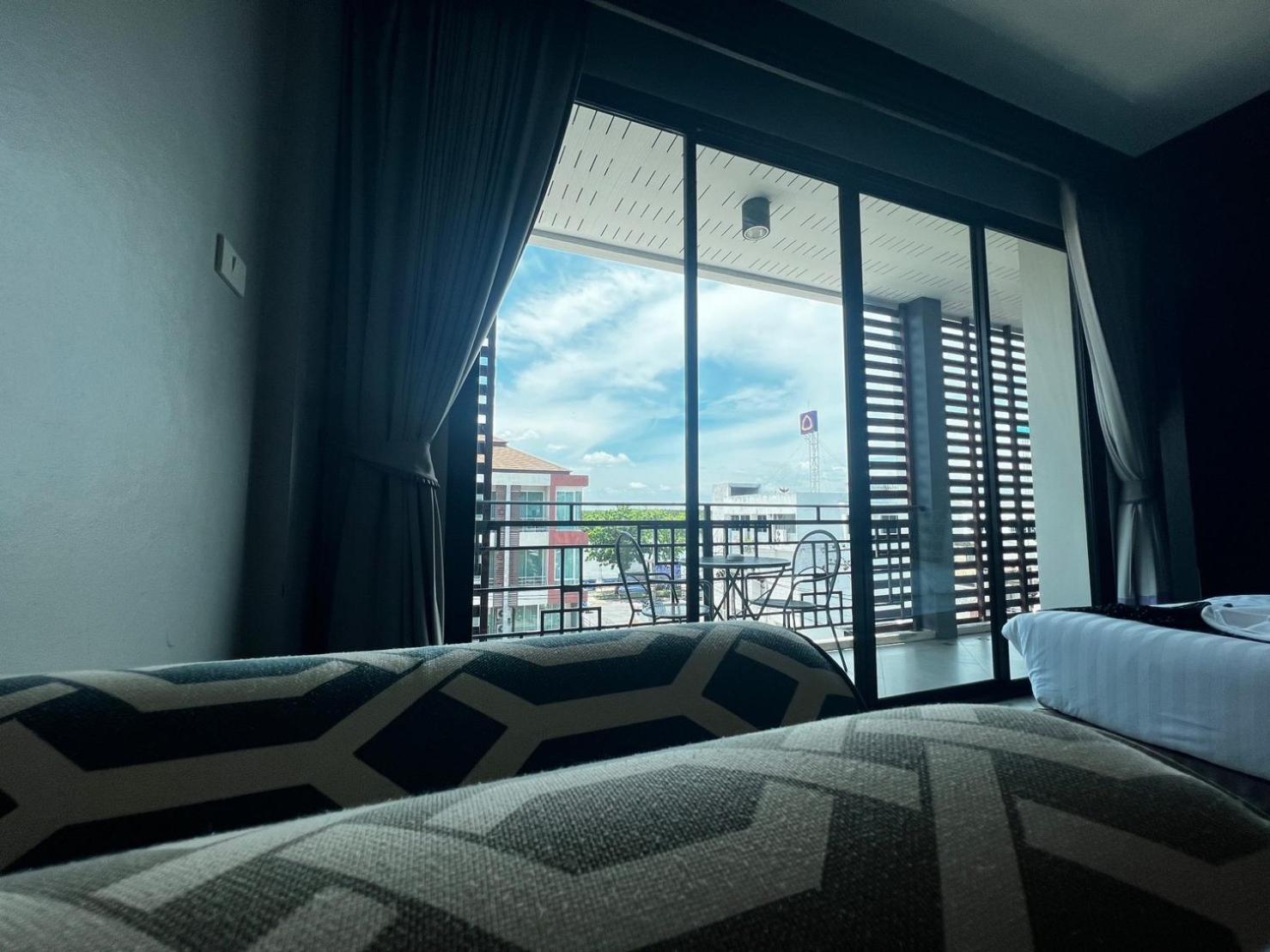 Srisawara Casa Hotel Krabi town Esterno foto