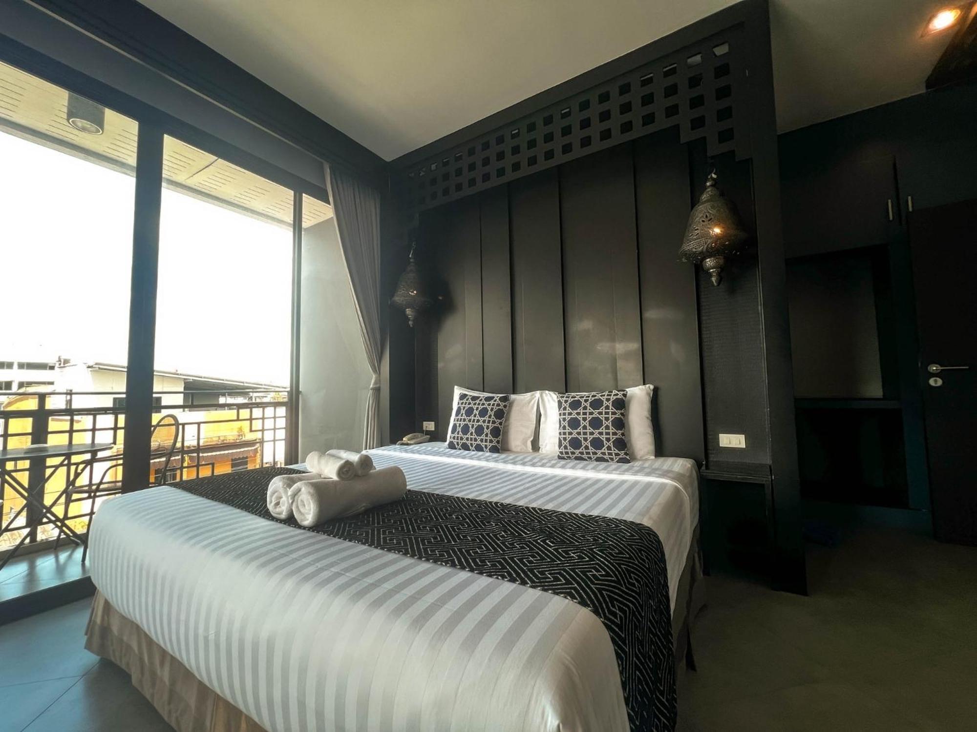 Srisawara Casa Hotel Krabi town Esterno foto